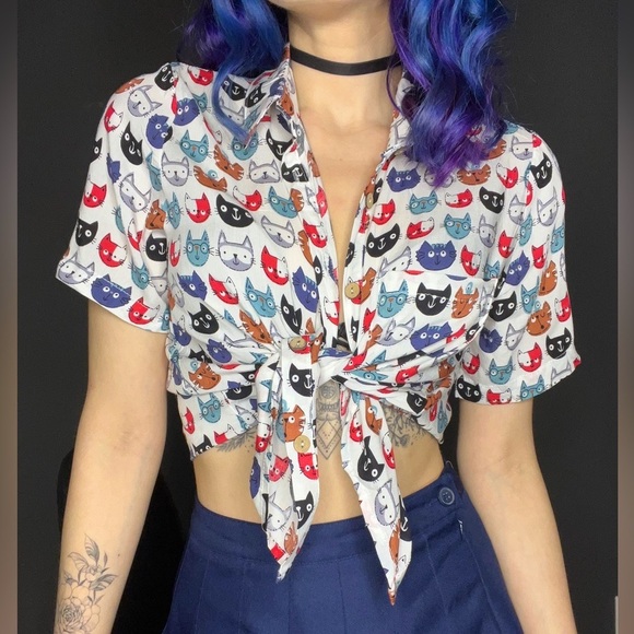 Cute Cropped Kitten Collar Top - Picture 2 of 6